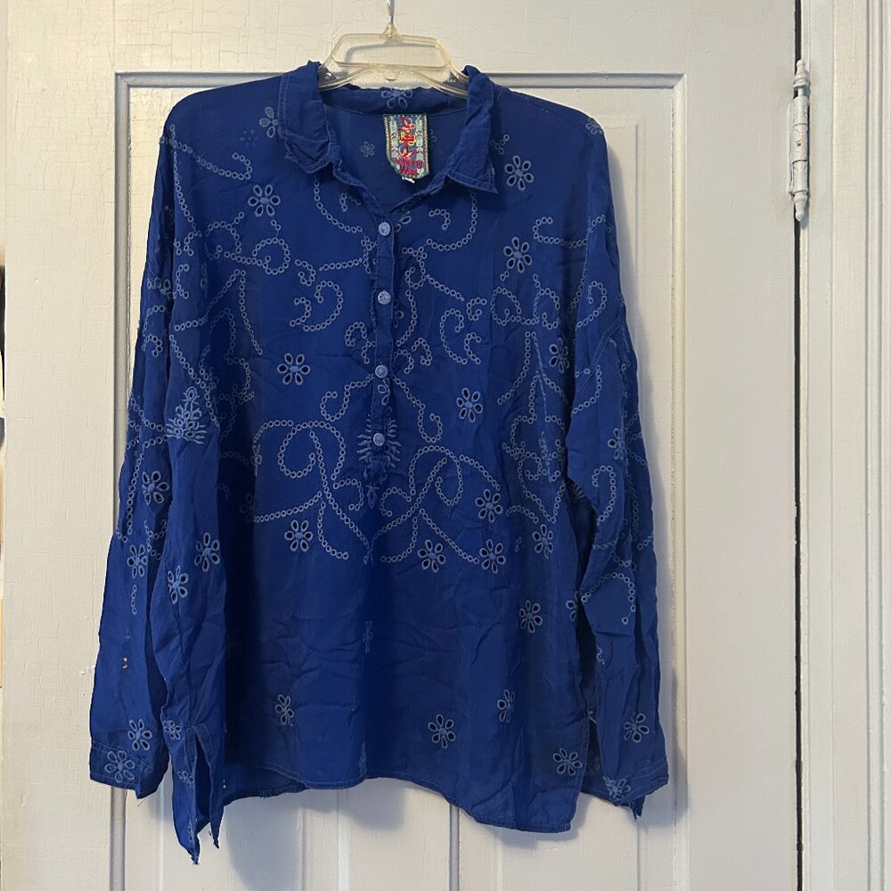 Johnny Was Blue Tunic Top 100% Cupra Rayon Embroidered Eyelet Size L